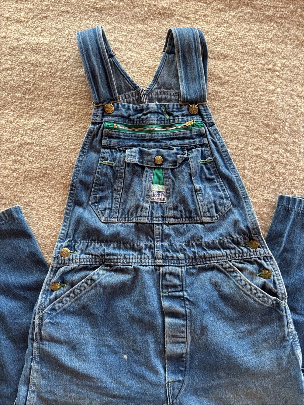 Vintage Distressed Liberty Bibs - Picture 2 of 10